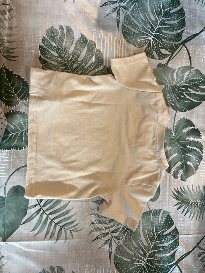 T shirt 9 mois - photo numéro 2