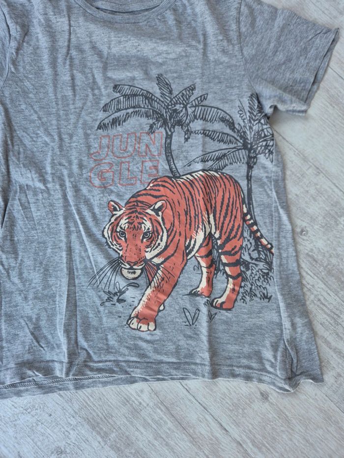 Tee-shirt Taille 12 ans - photo numéro 3