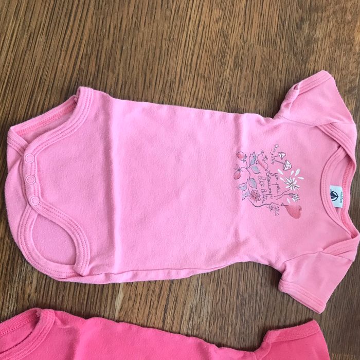 2 bodies bébé fille été 6 mois 67cm - photo numéro 2