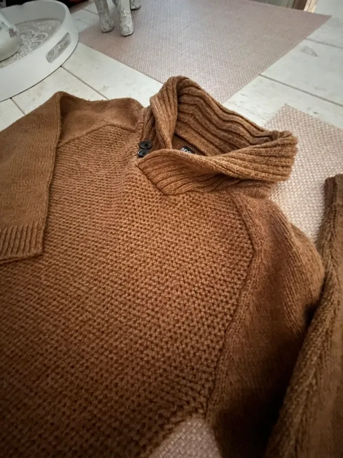 Pull 6 ans - photo numéro 4