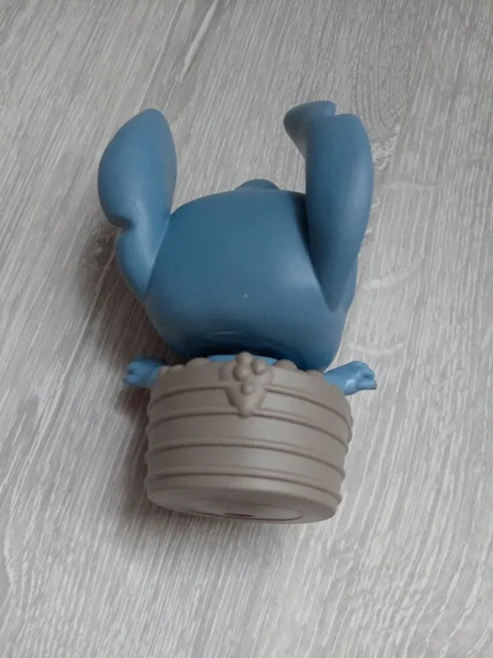 Figurine lilo&stitch - photo numéro 4