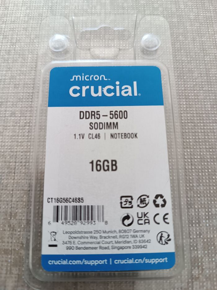 Barrette RAM 16Go DDR5 5600 Crucial pour PC portable