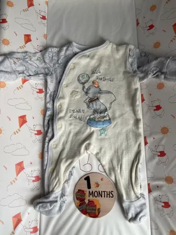 Pyjama été taille 1 mois Dumbo