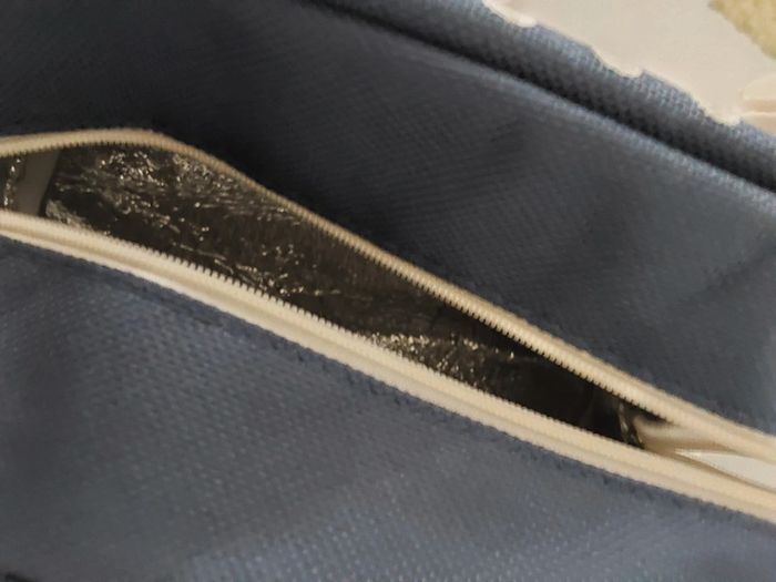 Petit sac isotherme Stitch - photo numéro 5