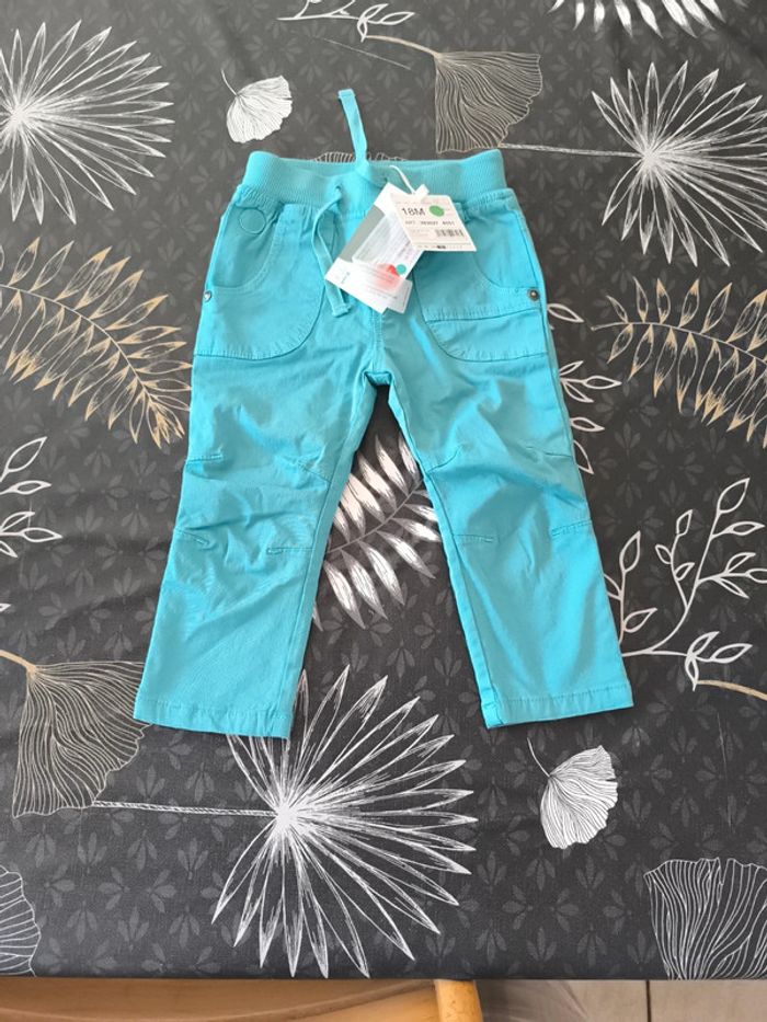 Pantalon neuf bébé