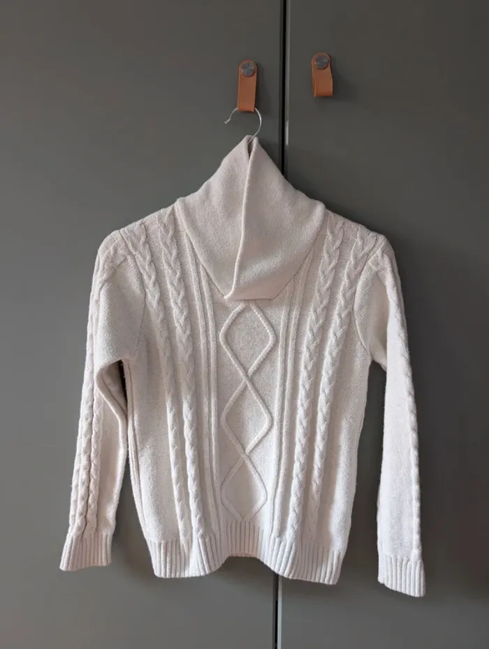 Pull à col crème