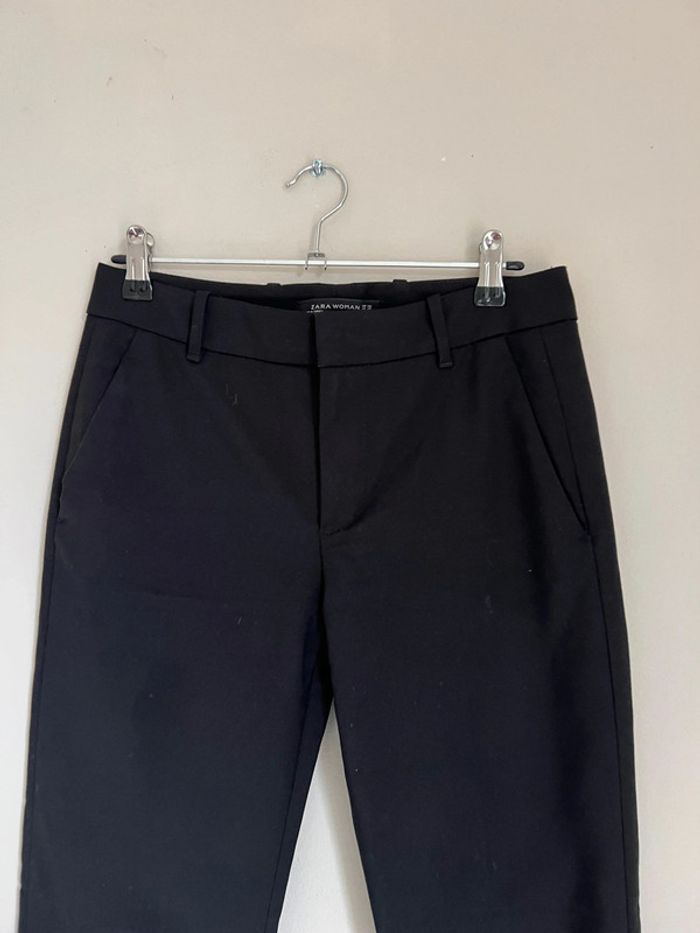 Pantalon Zara noir ajusté - photo numéro 2