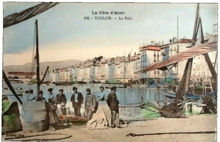 Carte postale ancienne Toulon (Var) Le Port
