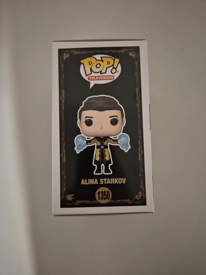 Pop Alina Starkov - photo numéro 4