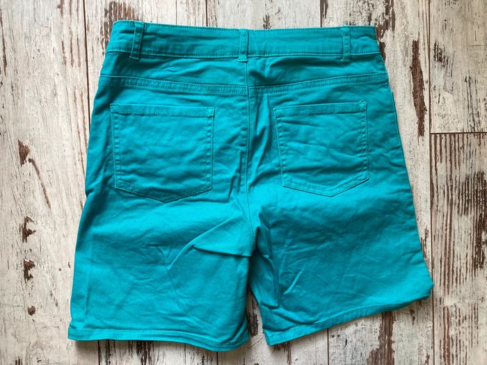 Short femme - photo numéro 2