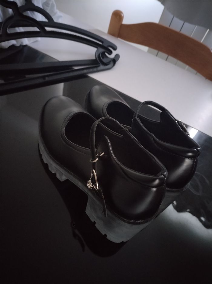 Chaussures - photo numéro 2