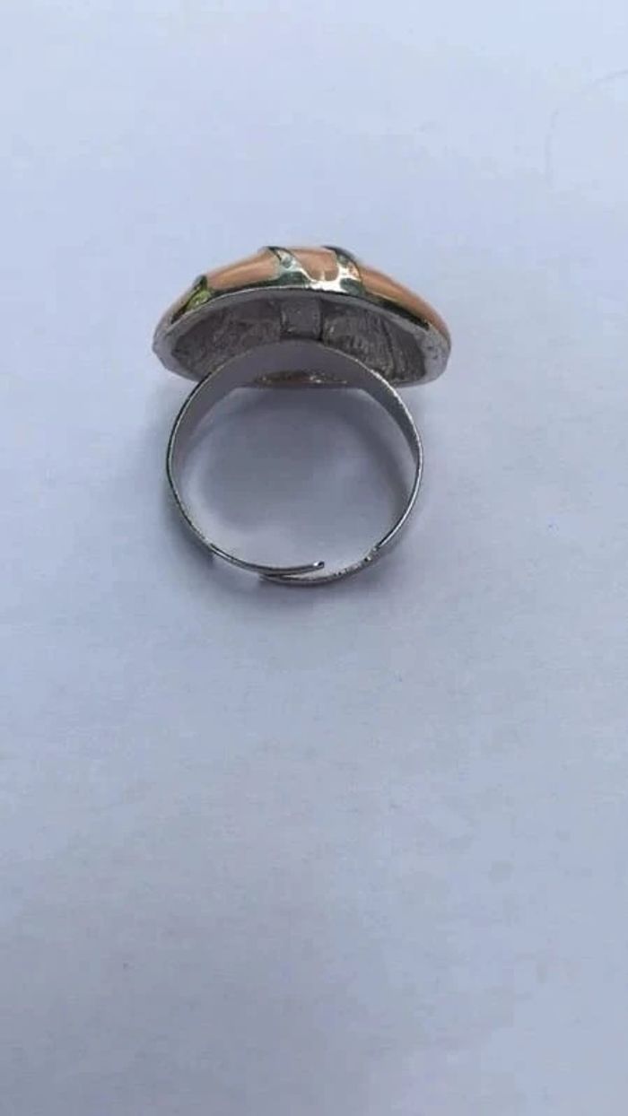 Bague ovale ajustable Neuve - photo numéro 3