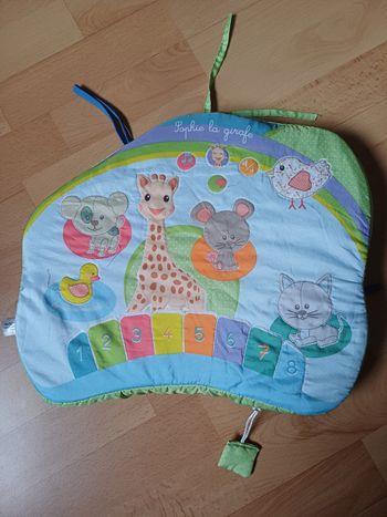 Piano Sophie la Girafe