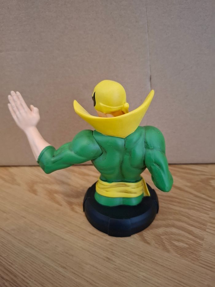 Buste Iron Fist - photo numéro 3