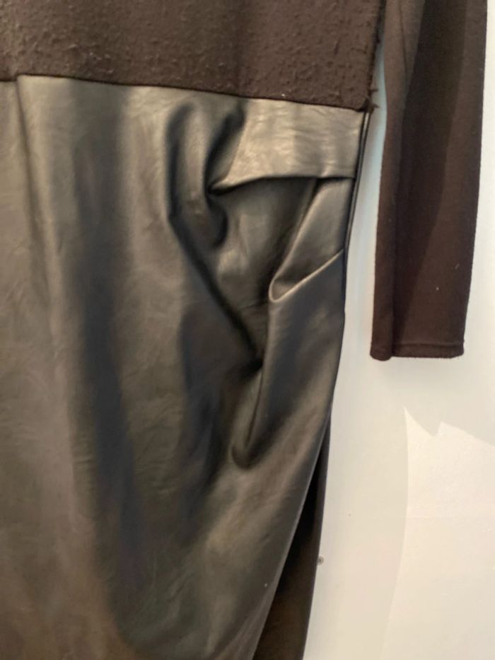 Robe noir S - photo numéro 2
