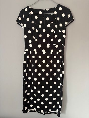 Robe à pois noire 