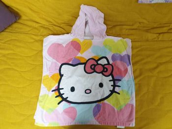Poncho Hello Kitty taille unique