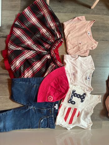 lot vêtement fille 5/6 ans