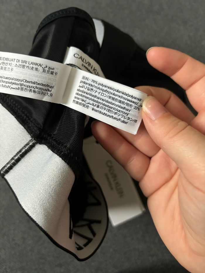 Haut de maillot de bain noir Calvin Klein - photo numéro 8