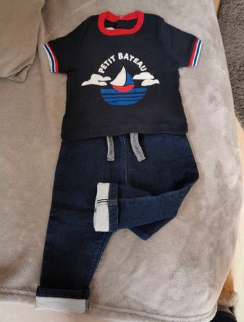 Ensemble petit bateau