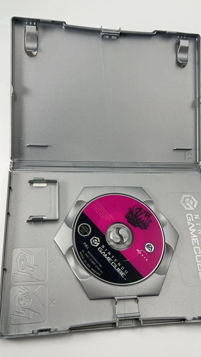 Jeu Nintendo Gamecube Les Sims Permis De Sortir complet notice - photo numéro 3