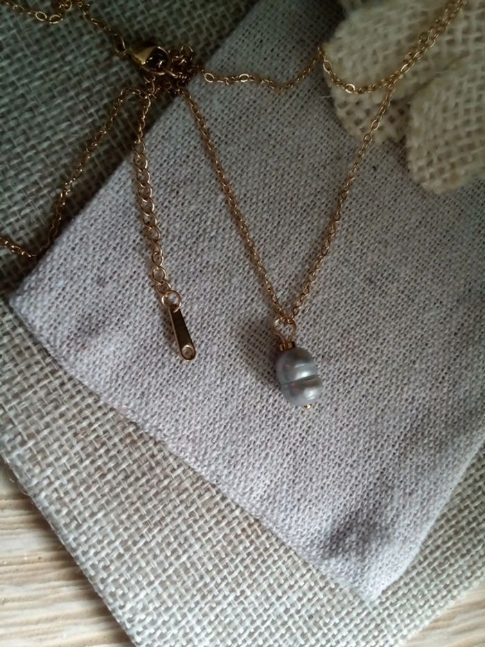 Collier perle d'eau douce naturelle grise irisée - photo numéro 4