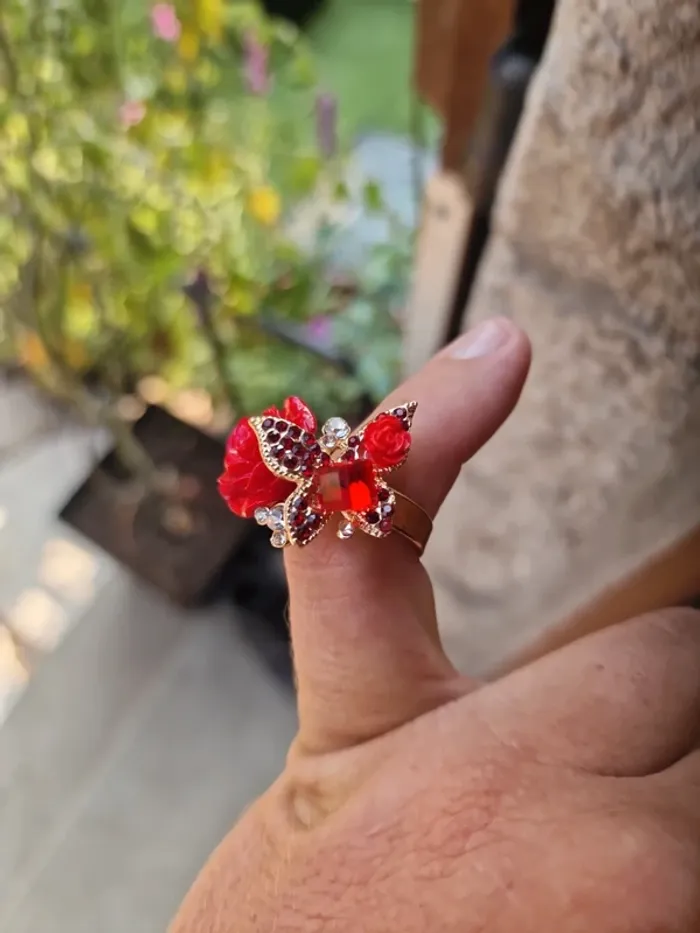 Magnifique bague papillon rose - photo numéro 2