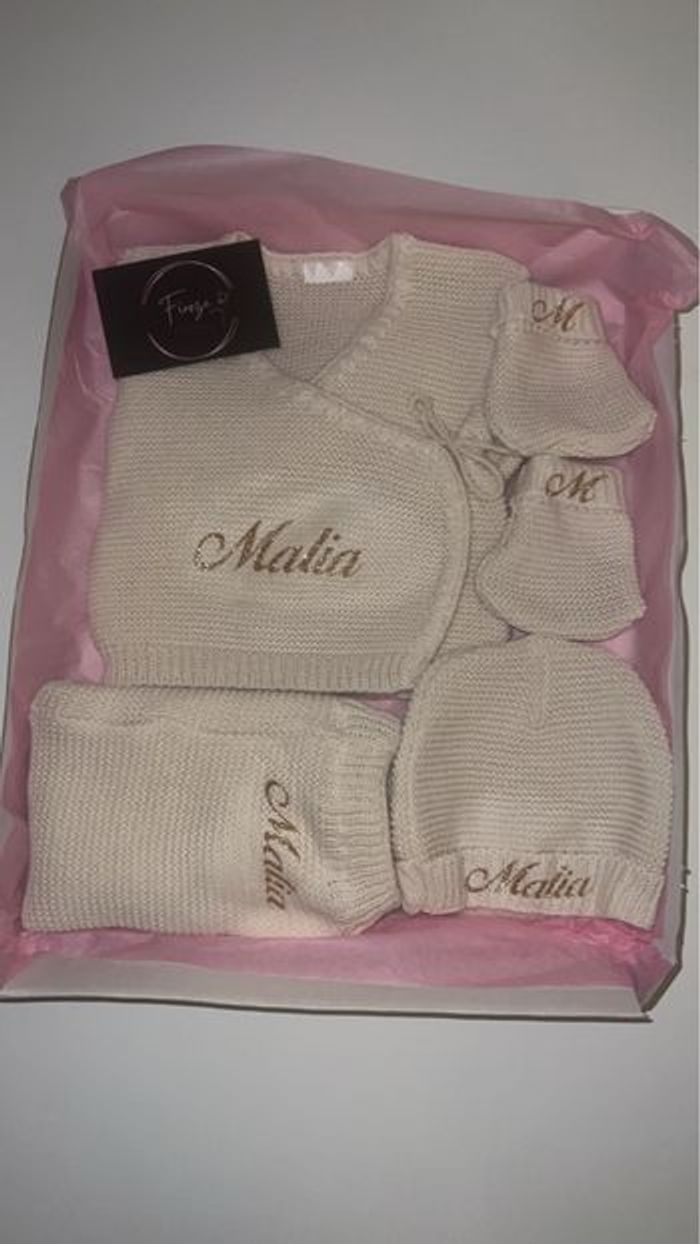 Ensemble bébé - photo numéro 2