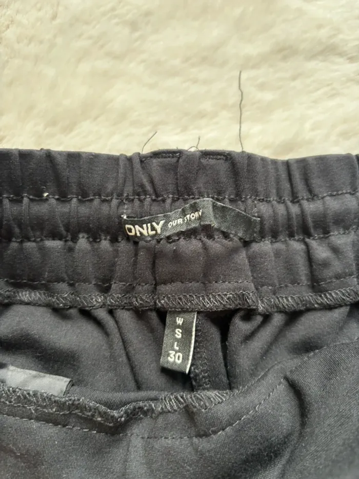 Pantalon noir - photo numéro 5