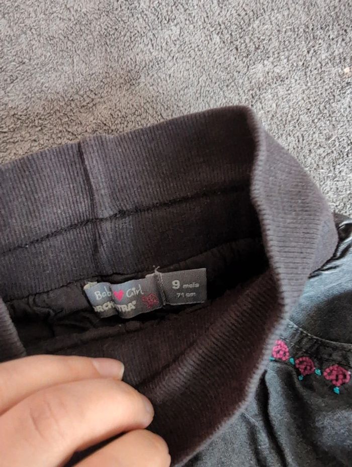 Short 9 mois - photo numéro 2