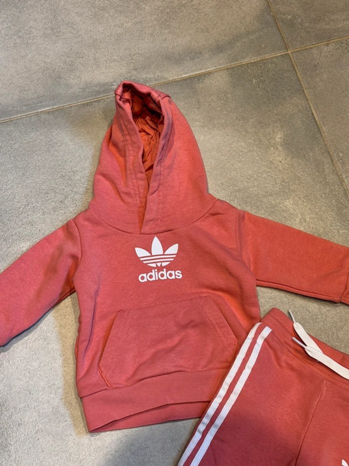 Ensemble Jogging Adidas - photo numéro 3