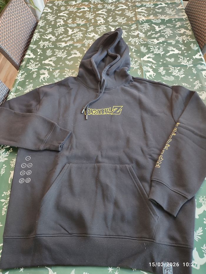 Sweat capuche dragon ball taille L