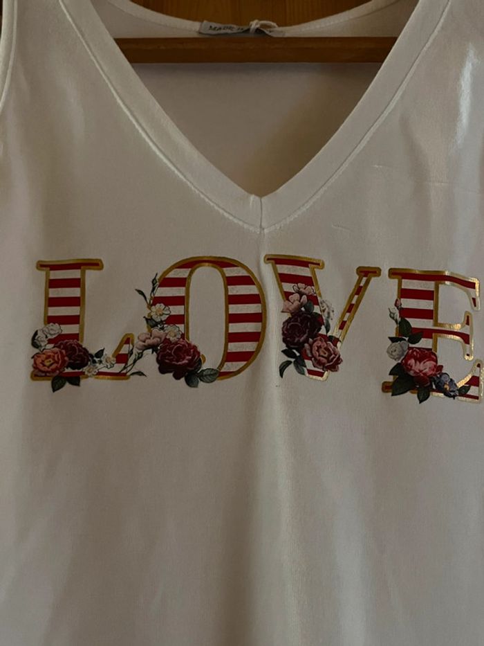 Debardeur Love neuf - photo numéro 2