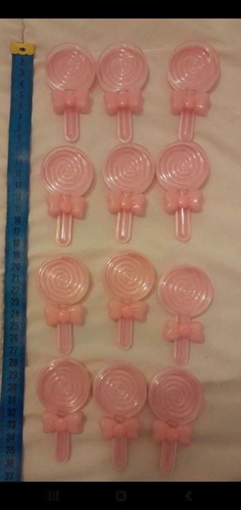 12 figurines sucettes 🍭