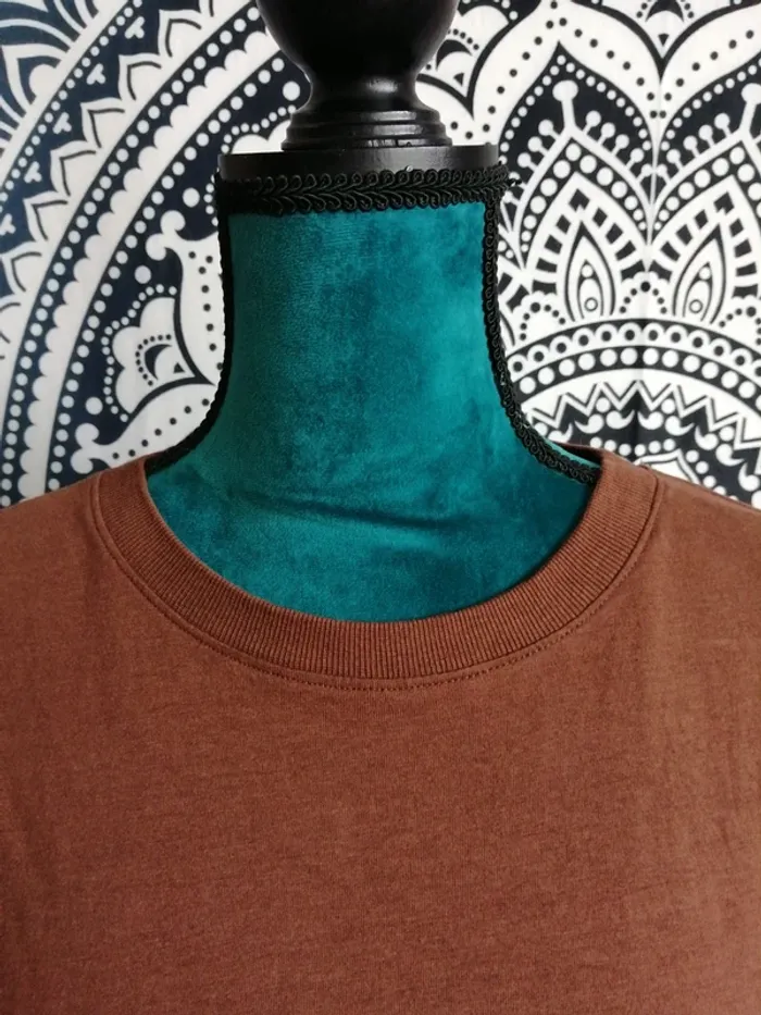 Tee-shirt crop top marron uni  / jennyfer / (S) - photo numéro 3
