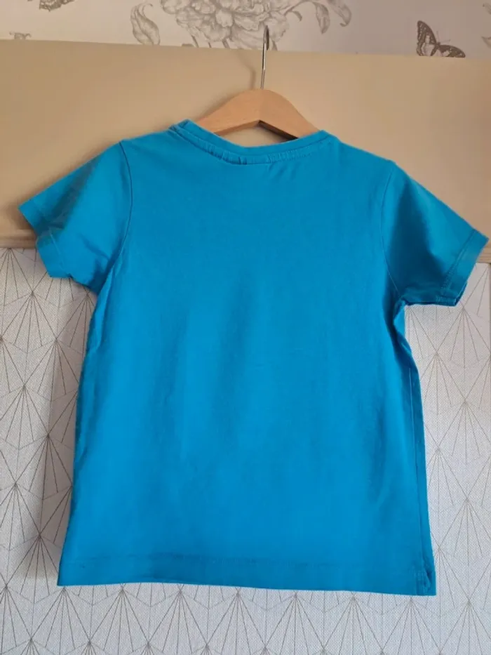 T-shirt garçon 5-6 ans comme neuf hologramme Today - photo numéro 6