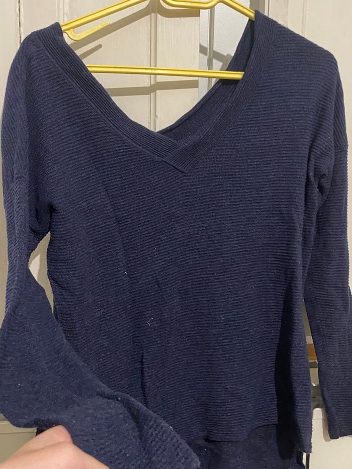 Pull épaule dénudée