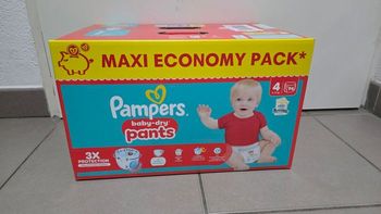 94 couches pampers pants taille 4