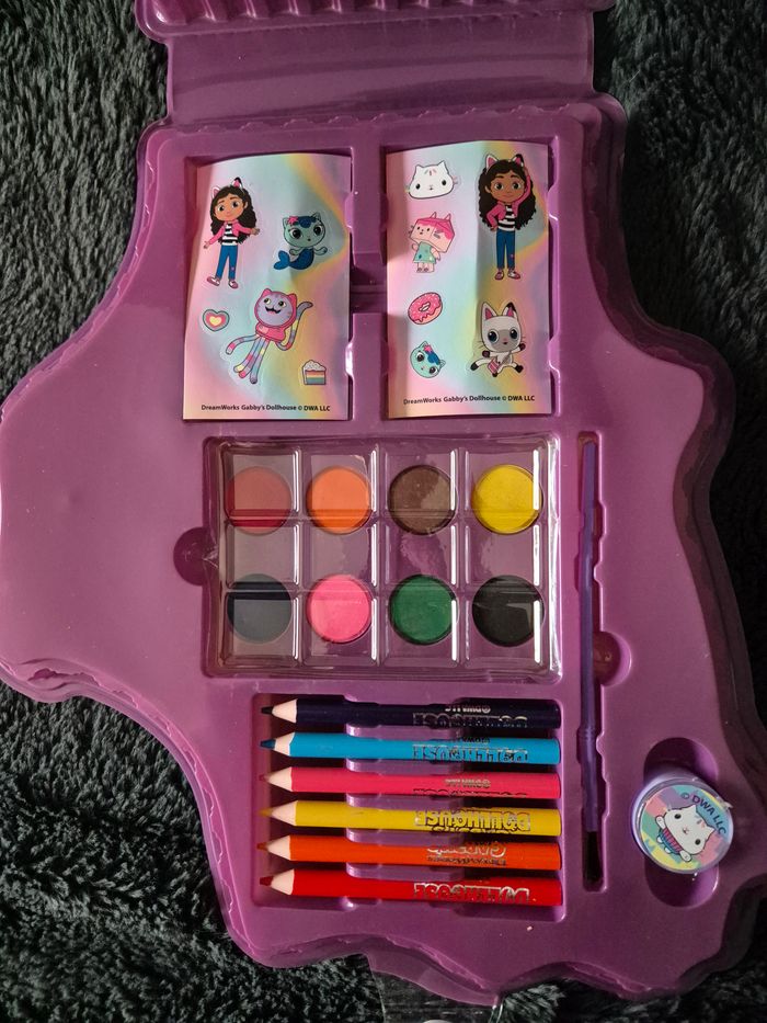 coloriage gabby's dollhouse - photo numéro 3