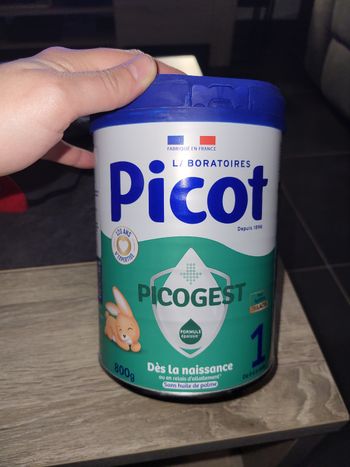 Lait en poudre bébé picot gest