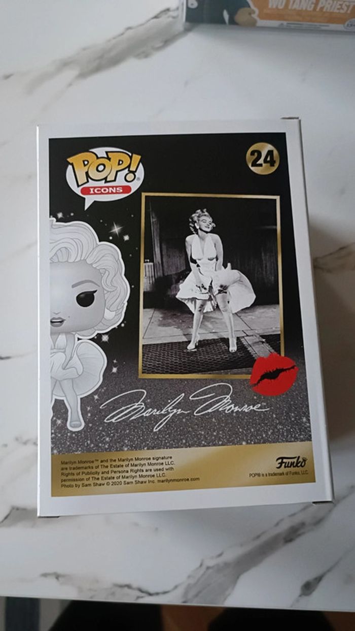 Funko pop Marilyn Monroe 24 - photo numéro 2
