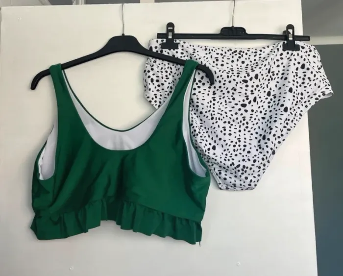 🔹 Maillot de Bain 2 Pièces – Shein 🔹 - photo numéro 2