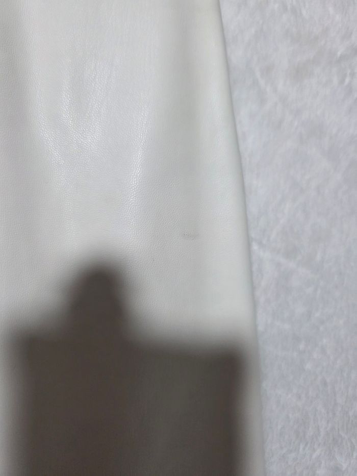 Veste en cuir blanche - photo numéro 7