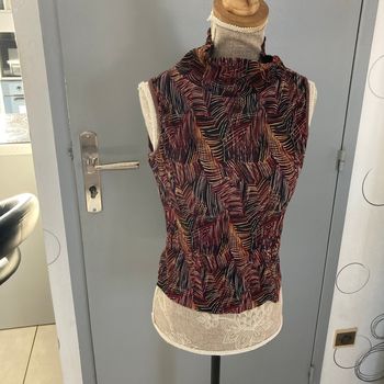 Joli haut marque promod