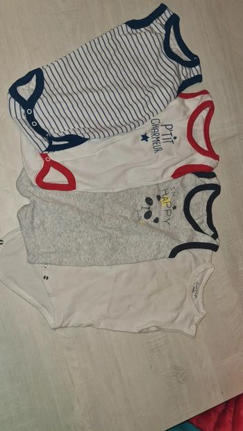 Lot de 4 bodys