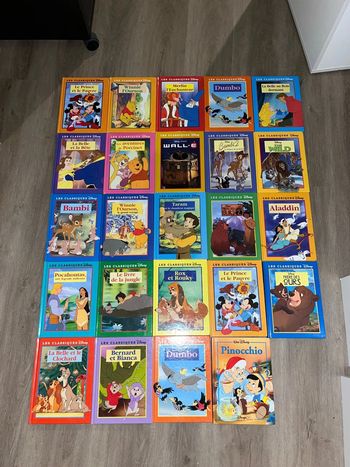 Livre Disney les classiques Disney à la pièce