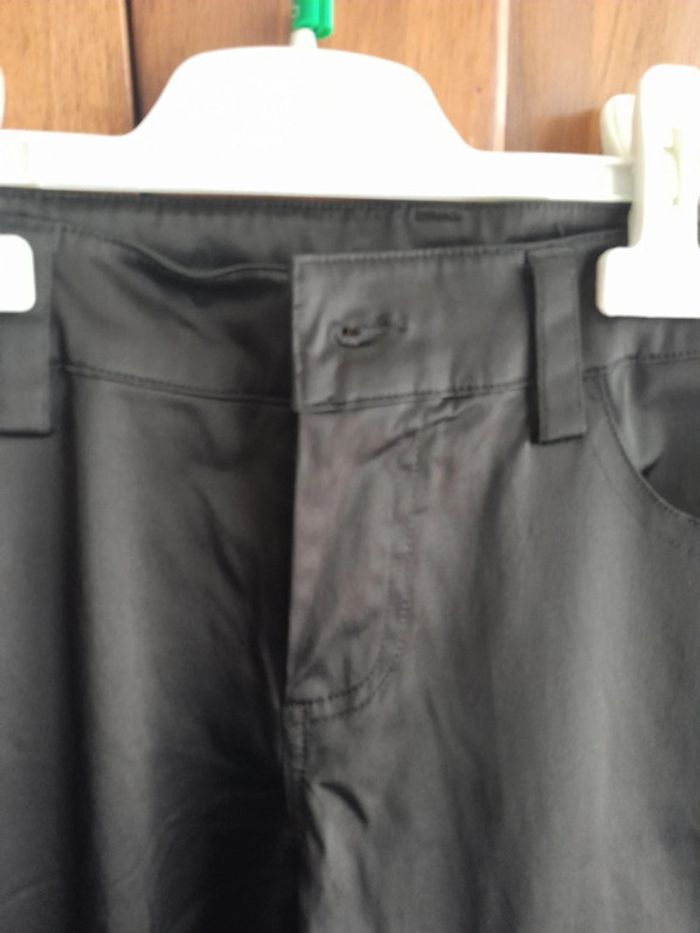 Pantalon femme noir - photo numéro 3