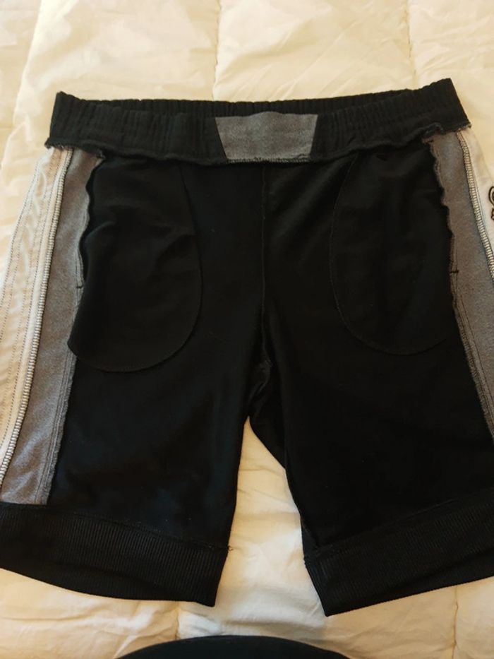 Short long Adidas Vintage taille 40 - photo numéro 5