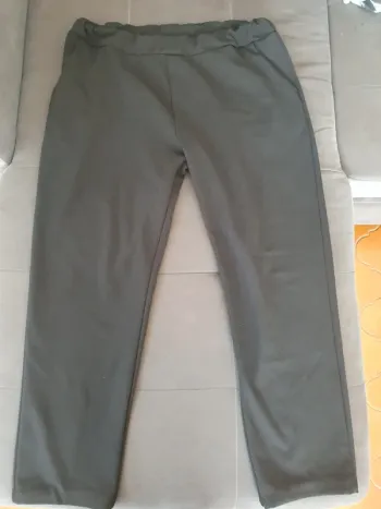 Pantalon noir 44