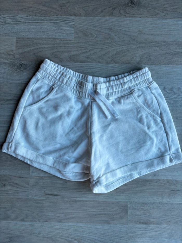 Short Benetton 11-12 ans
